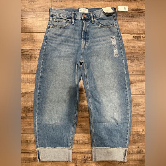 Gap Hi Rise Cuffed Barrel Leg Jeans 30 - Picture 3 of 13